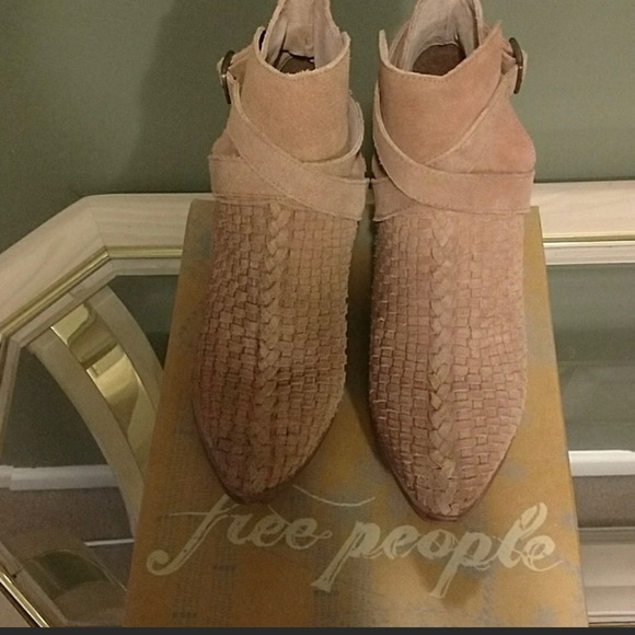 Free People Shoes - Free People Venture Booties